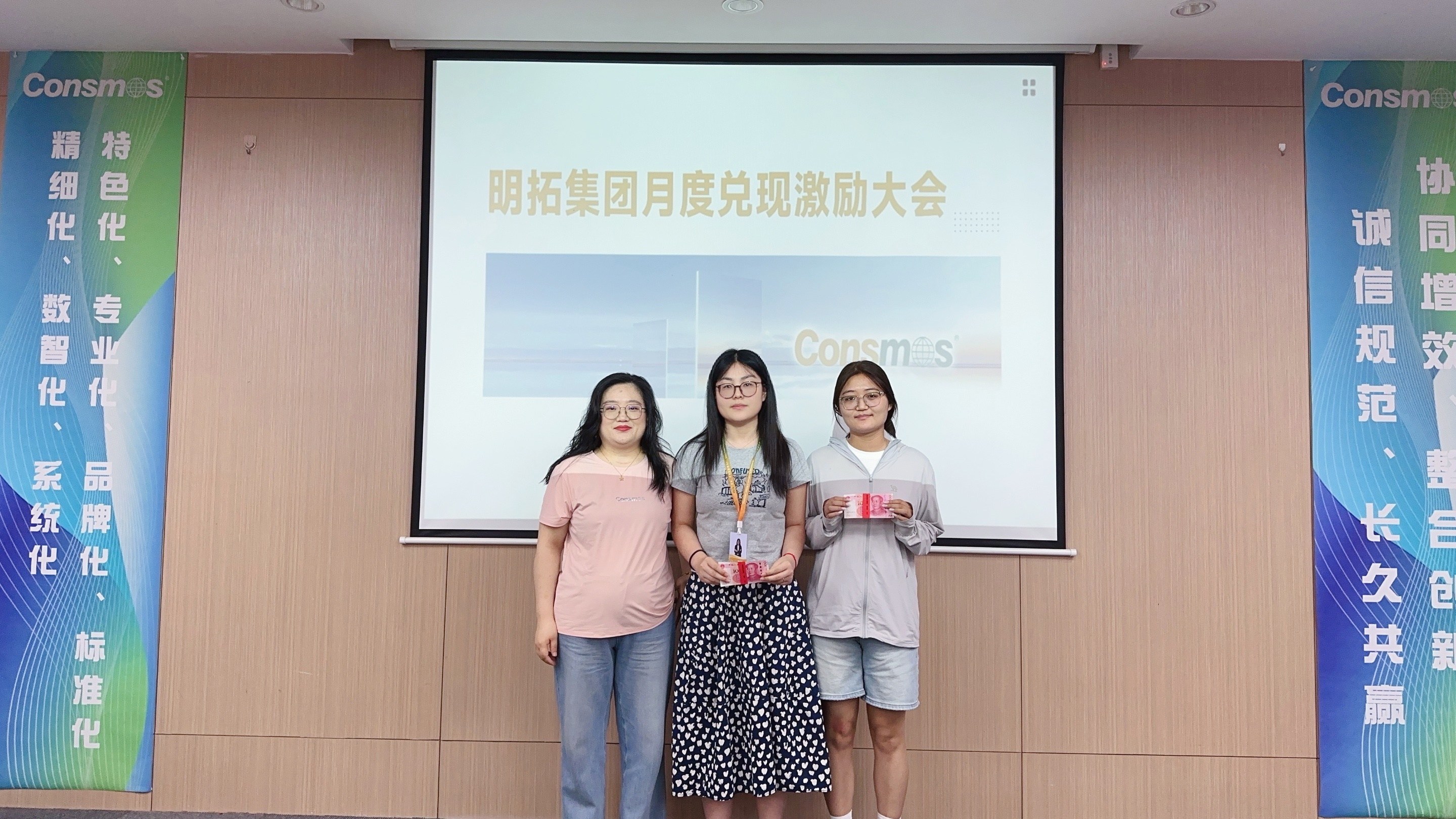 eb09d5500a32769b040cf2769f1b6dd8.jpg