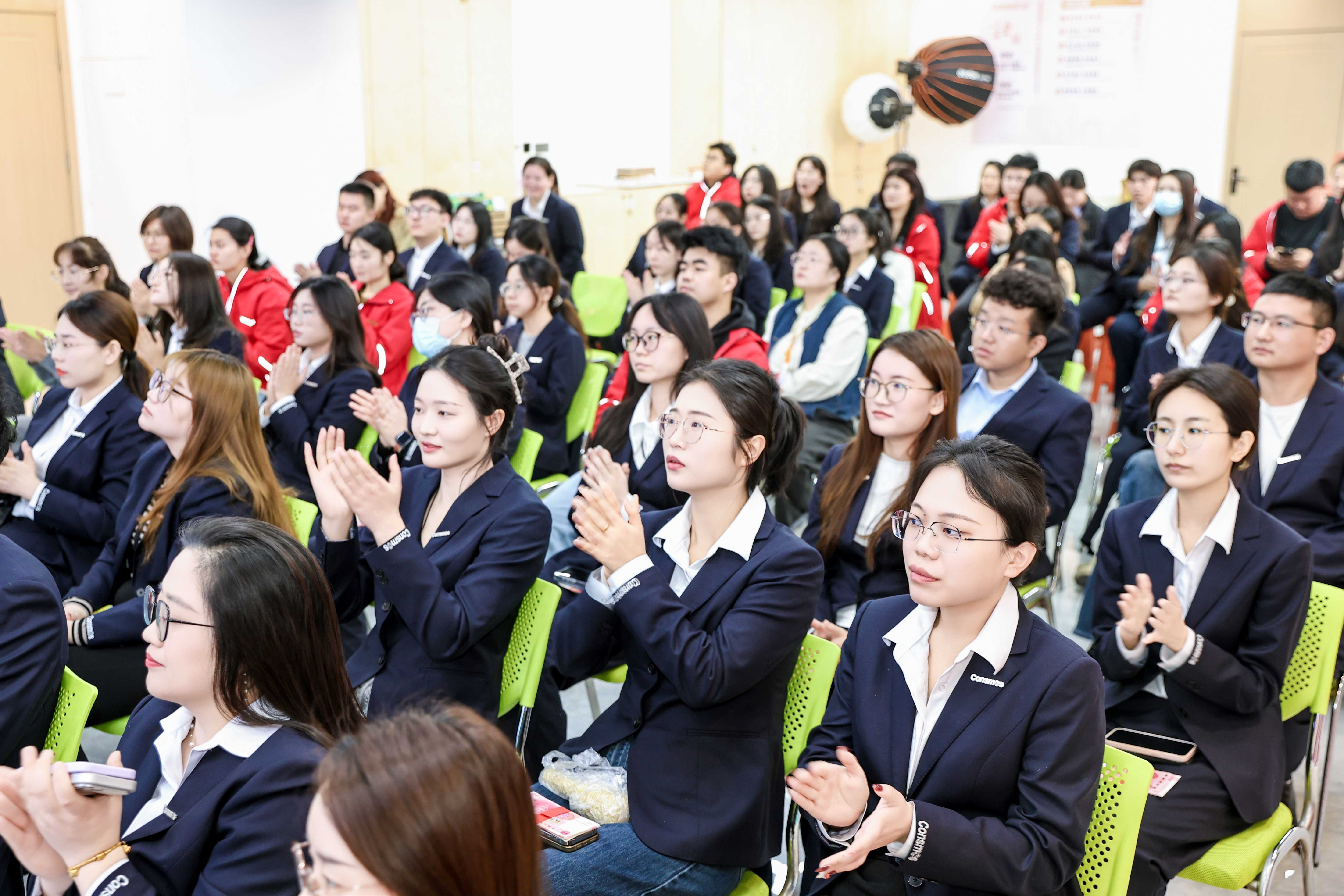 燃动春日启新程 凝心聚力向未来——明拓集团3月激励